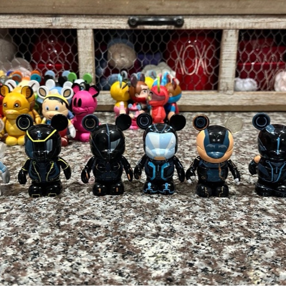 Disney Tron Vinylmation set